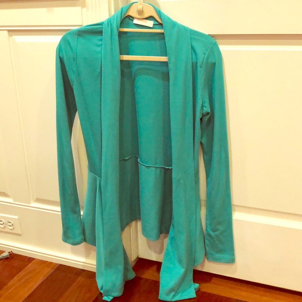 Renee C cardigan green size m nwot